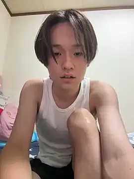 nide_xiaogou – webcam model profile photo Image 4