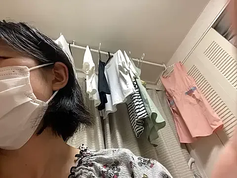 R_Roshni – webcam model profile photo Image 8