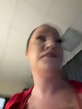 Ninabigtitied – webcam model profile photo Image 17