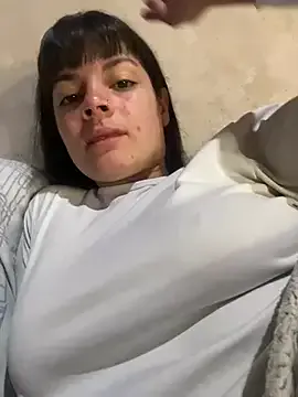 Bad_Girl_Sakura – webcam model profile photo Image 3