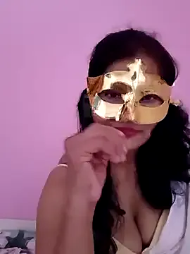 sareandrob – webcam model profile photo Image 13