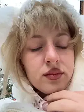 Horny_pratiksha – webcam model profile photo Image 4