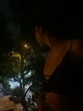 MissLMrJ – webcam model profile photo Image 16