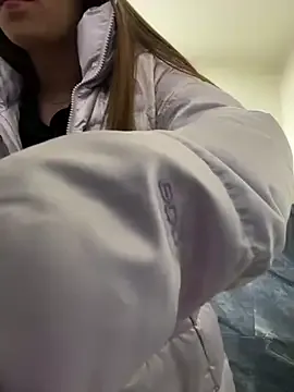 OnlyPragya – webcam model profile photo Image 8