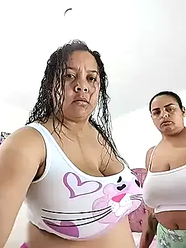 lustflare1 – webcam model profile photo Image 6