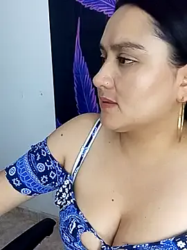 ClaireBree – webcam model profile photo Image 11