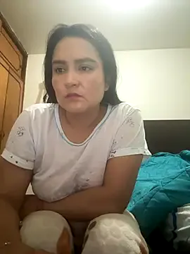 ClaireBree – webcam model profile photo Image 13