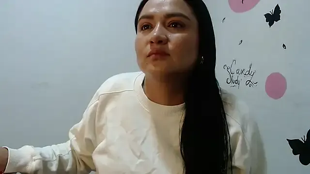 ClaireBree – webcam model profile photo Image 3