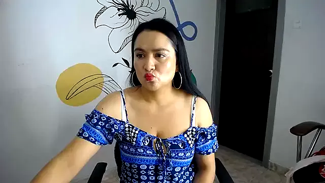 ClaireBree – webcam model profile photo Image 6