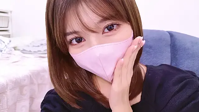 NyraKiss – webcam model profile photo Image 3