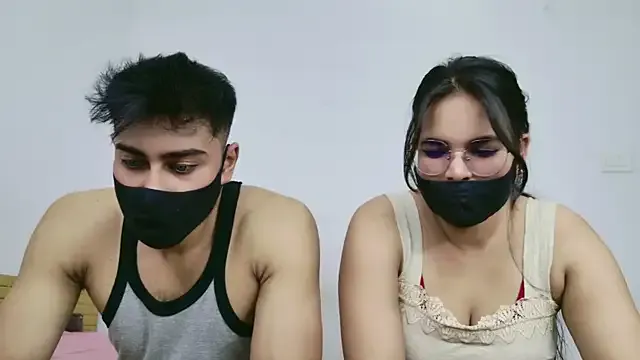 lola_tentatiion – webcam model profile photo Image 16