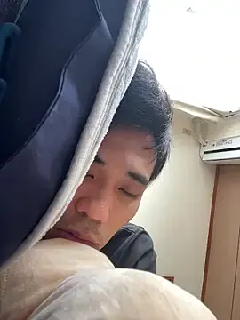 play_sex2023 – webcam model profile photo Image 3