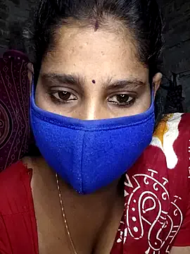 _Alicee_1 – webcam model profile photo Image 19