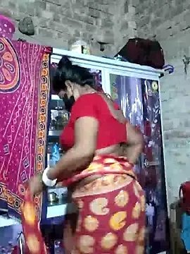 _Alicee_1 – webcam model profile photo Image 9