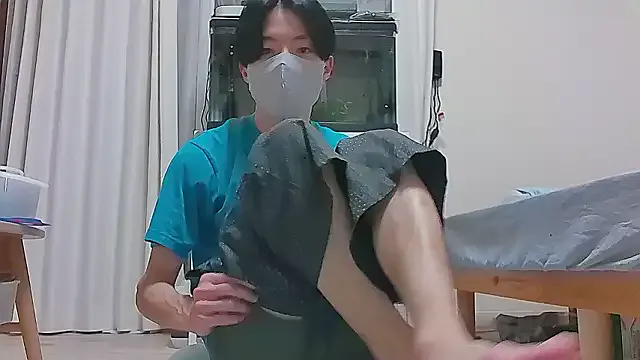 XX125216 – webcam model profile photo Image 14