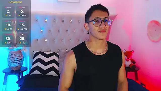 andra_rose profile photo Image 3