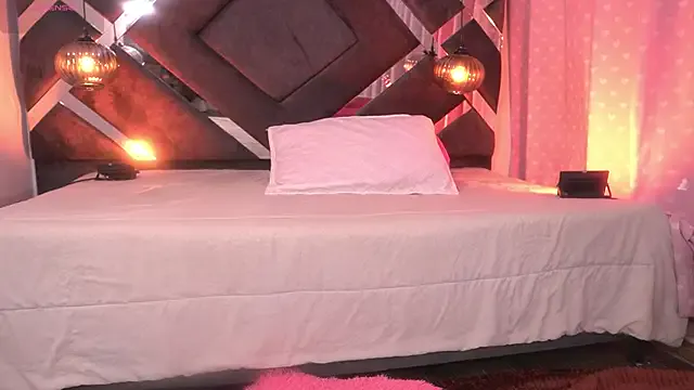 bdbdzs – webcam model profile photo Image 2