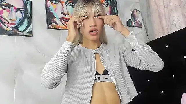 ClaireBree – webcam model profile photo Image 9