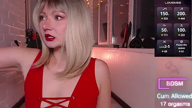 Sexandfire – webcam model profile photo Image 6