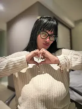 Sarasanders_4 – webcam model profile photo Image 3