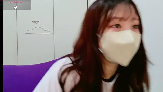 seraphine23 – webcam model profile photo Image 18