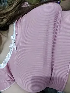 charlotte_stevenss_ – webcam model profile photo Image 7