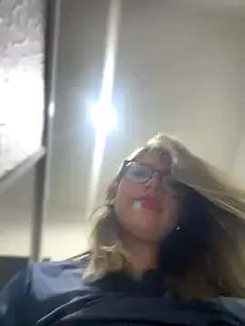 Indiancpl01 – webcam model profile photo Image 9