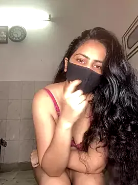 RollDolls – webcam model profile photo Image 4