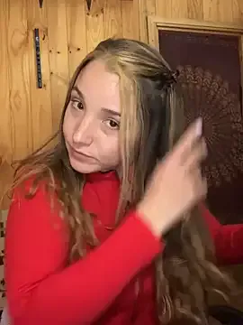 Sexandfire – webcam model profile photo Image 11