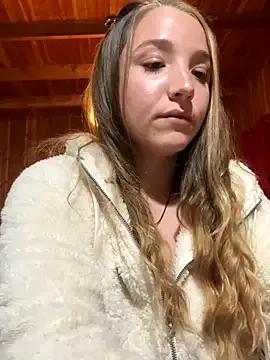 Sexandfire – webcam model profile photo Image 12