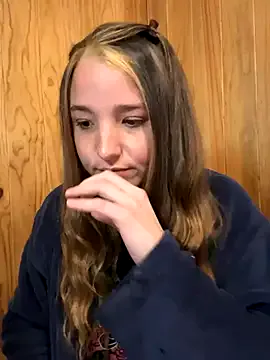 Sexandfire – webcam model profile photo Image 9