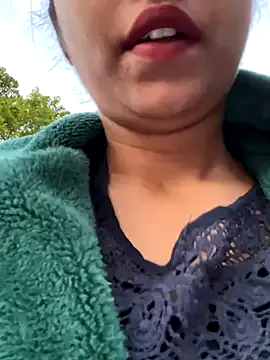 elisadikotti – webcam model profile photo Image 13