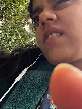 elisadikotti – webcam model profile photo Image 9