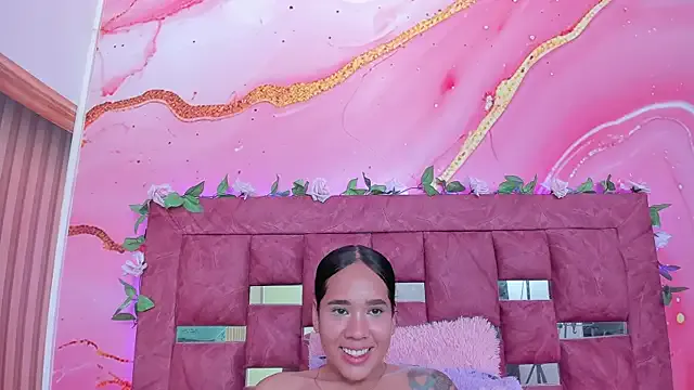 sweetmuslim01 – webcam model profile photo Image 2