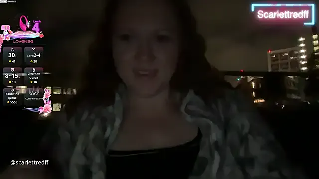 Sugarlina – webcam model profile photo Image 2