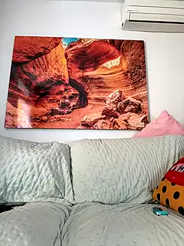 sofit26 – webcam model profile photo Image 8