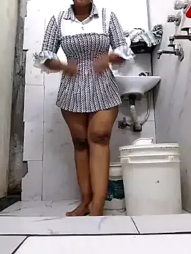 Hot-Haney77 – webcam model profile photo Image 13