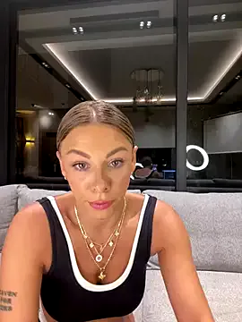 allyson22andy – webcam model profile photo Image 17