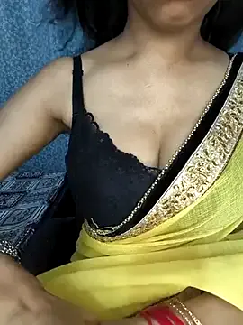 ArishaCouple – webcam model profile photo Image 2