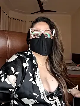 Jess_Lui – webcam model profile photo Image 11