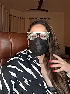 Jess_Lui – webcam model profile photo Image 17