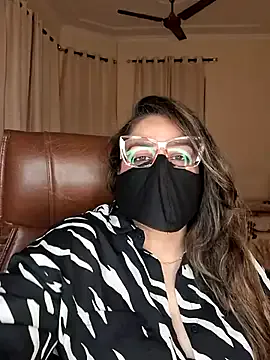 Jess_Lui – webcam model profile photo Image 4