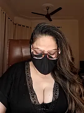 Jess_Lui – webcam model profile photo Image 7