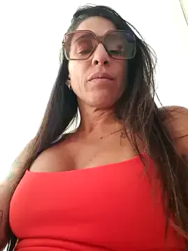 4U143 – webcam model profile photo Image 18