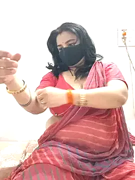 hoaarisa – webcam model profile photo Image 6