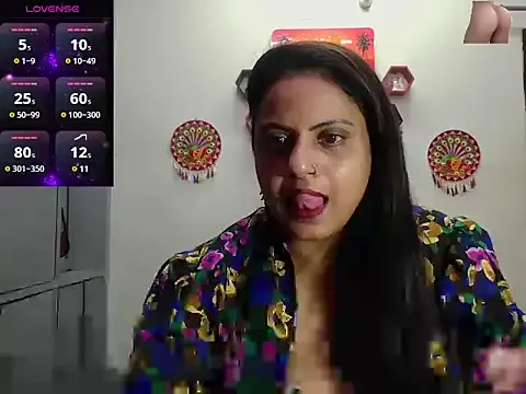 Mahira568 – webcam model profile photo Image 4