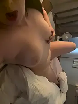 Garima_G – webcam model profile photo Image 7