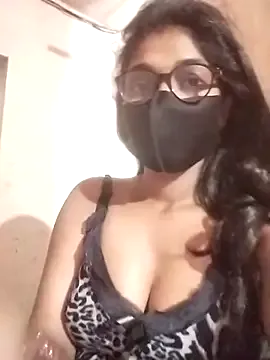 bella_stewartt – webcam model profile photo Image 4