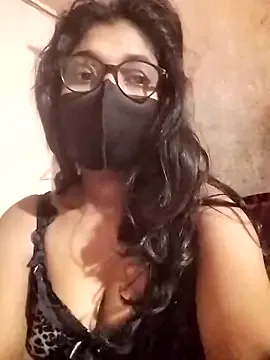 bella_stewartt – webcam model profile photo Image 9