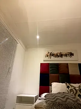 Laceyvipx – webcam model profile photo Image 3